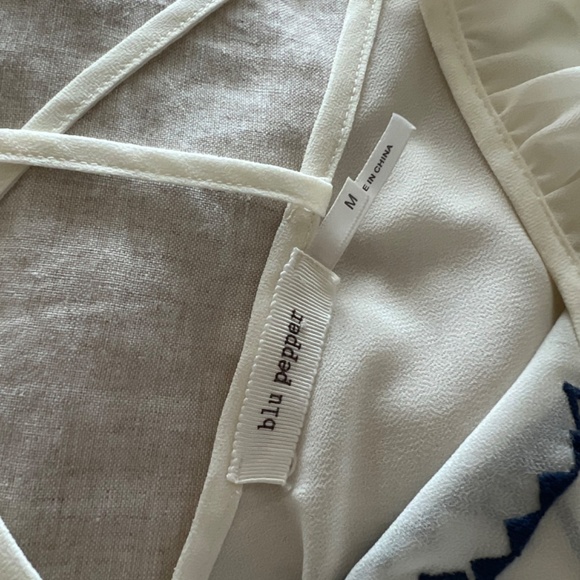 Blue Pepper Women’s M Top - Picture 6 of 7